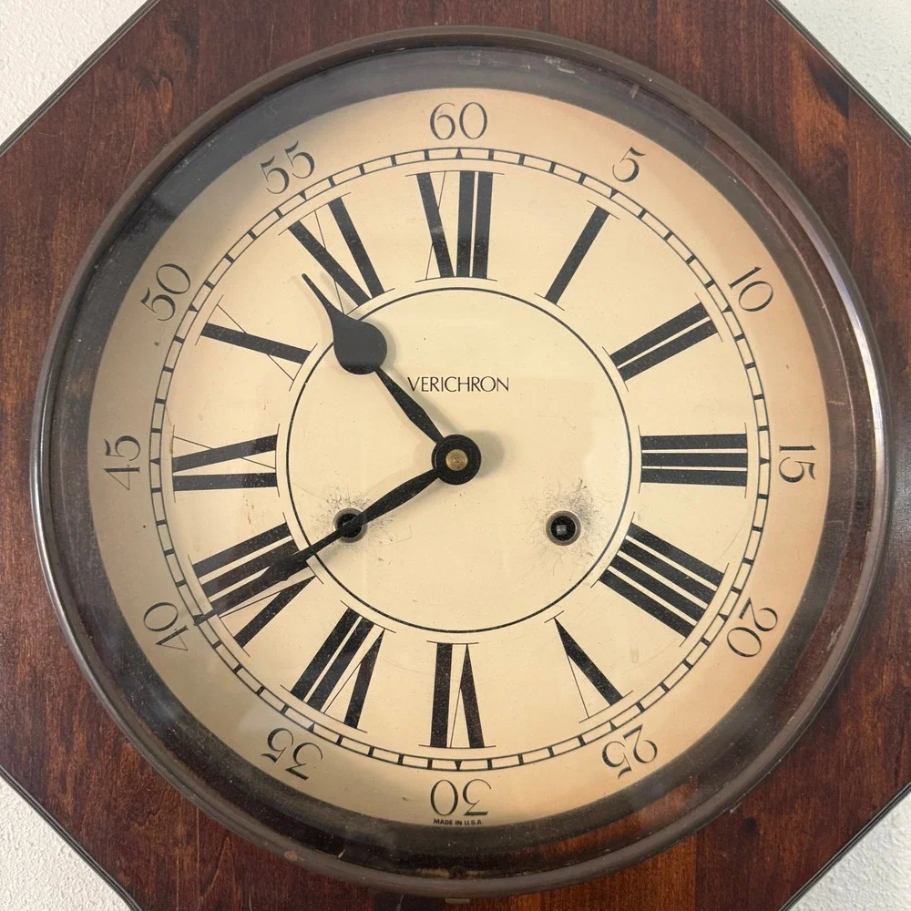 Verichron Regulator Wall Clock Vintage Wood Octagon Key Wind Pendulum USA